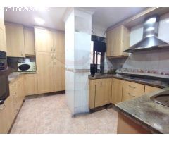 PISO AMPLIO EN ELDA CON 4 HABITACIONES