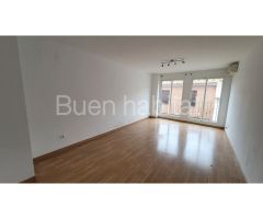 Amplio piso en venta en Benifairo de Les Valls