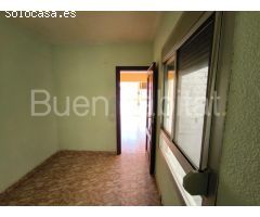 ¡Oportunidad en Paterna! Piso exterior de 3 habitaciones sin comisión de agencia