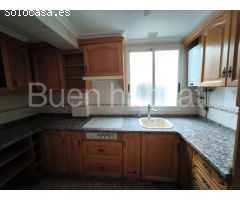 ¡Oportunidad en Paterna! Piso exterior de 3 habitaciones sin comisión de agencia