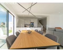 Promoción de viviendas independientes con piscina privada en La Herrada desde