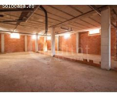 Local comercial con grandes posibilidades en Los Montesinos, Alicante