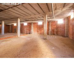 Local comercial con grandes posibilidades en Los Montesinos, Alicante
