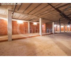 Local comercial con grandes posibilidades en Los Montesinos, Alicante