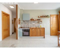 Apartamento en segunda planta con solárium compartido a la venta en Los
