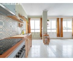 Apartamento en segunda planta con solárium compartido a la venta en Los