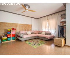 Apartamento en tercera planta con dos terrazas a la venta en Los Montesinos,