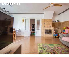 Apartamento en tercera planta con dos terrazas a la venta en Los Montesinos,