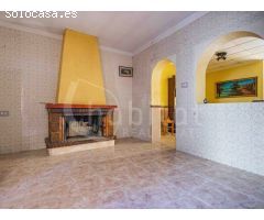 Casa de pueblo en planta baja a la venta en Los Montesinos, Alicante