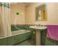 Apartamento en tercera planta con trastero a la venta en Torrevieja, Alicante