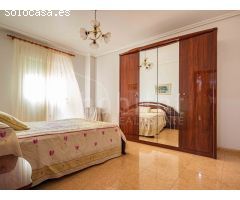 Apartamento en tercera planta con trastero a la venta en Torrevieja, Alicante