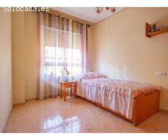 Apartamento en tercera planta con trastero a la venta en Torrevieja, Alicante