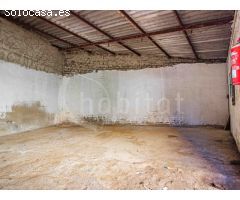 Casa de pueblo en planta baja con patio trasero a la venta en Los Montesinos,