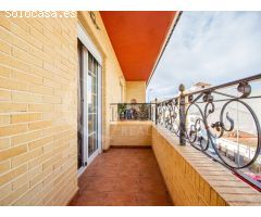 Apartamento en segunda planta con terraza a la venta en Los Montesinos, Alicante