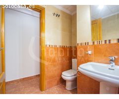 Apartamento en segunda planta con terraza a la venta en Los Montesinos, Alicante