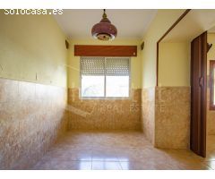 Casa de pueblo adosada en planta baja a la venta en Los Montesinos, Alicante