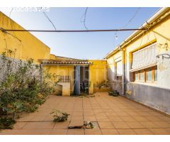 Casa de pueblo adosada en planta baja a la venta en Los Montesinos, Alicante