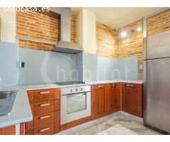 Apartamento en primera planta orientado a Sur, con solárium comunitario a la