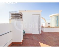 Apartamento en primera planta orientado a Sur, con solárium comunitario a la