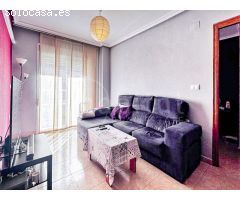 Apartamento con solárium y piscina comunitaria a la venta en Los Montesinos,