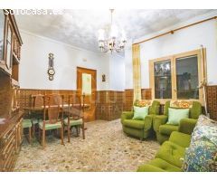 Apartamento en planta baja con plaza de garaje a la venta en Los Montesinos,