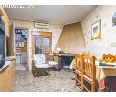 Apartamento en planta baja con plaza de garaje a la venta en Los Montesinos,