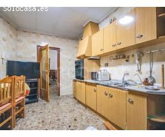 Apartamento en planta baja con plaza de garaje a la venta en Los Montesinos,