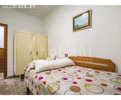Apartamento en planta baja con plaza de garaje a la venta en Los Montesinos,