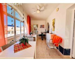 Villa independiente con jardín y piscina privada a la venta en San Miguel de