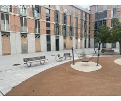 LOCAL COMERCIAL EN VENTA EN PLAZA CARMELITAS, 5 EN GUADALAJARA
