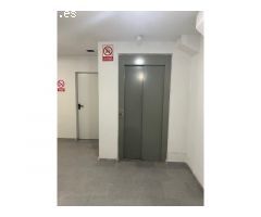SE VENDEN PLAZAS DE GARAJE EN EL PARKING DE SALESIANOS
