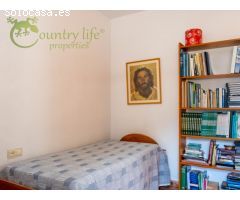 ALCAUCÍN(ALC122): LOMILLA DE CARRIÓN ES UN CHALET, CONSTRUIDO EN 1995, CERCA