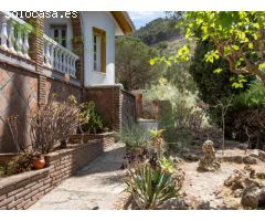 ALCAUCÍN(ALC122): LOMILLA DE CARRIÓN ES UN CHALET, CONSTRUIDO EN 1995, CERCA