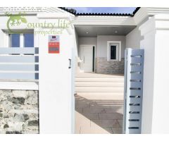 CASABERMEJA (CBM001): VILLA BERMEJA ES UN CHALET DE NUEVA CONSTRUCCIÓN EN LA
