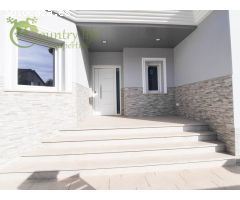 CASABERMEJA (CBM001): VILLA BERMEJA ES UN CHALET DE NUEVA CONSTRUCCIÓN EN LA