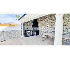CASABERMEJA (CBM001): VILLA BERMEJA ES UN CHALET DE NUEVA CONSTRUCCIÓN EN LA