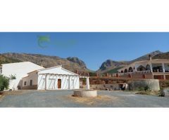 ALCAUCÍN (ALC104): EL BOQUETE ES UNA CASA COMPLETAMENTE REFORMADA CON MUY BUEN