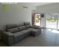 ALCAUCÍN (ALC104): EL BOQUETE ES UNA CASA COMPLETAMENTE REFORMADA CON MUY BUEN