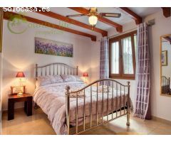 IZNATE (IZN003): VILLA LAS TORRES - IMPRESIONANTE PROPIEDAD EN IZNATE PARA