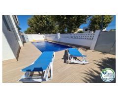 Casa moderna en Sector Montseny - Empuriabrava