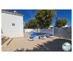 Casa moderna en Sector Montseny - Empuriabrava