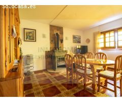 Casa en venta en lEscala