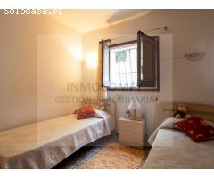 Casa en venta en lEscala