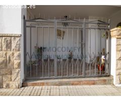 Casa en venta en lEscala