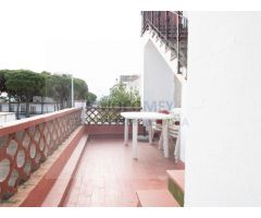 Casa en venta en lEscala