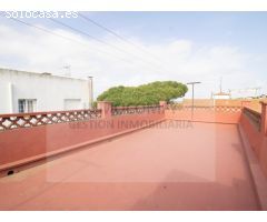 Casa en venta en lEscala