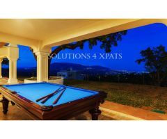Impresionante villa con casa de invitados, jardín, amplias terrazas y piscina