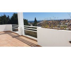 Apartamentos de 1 y 2 dormitorios en urbanización privada con piscina y jardines