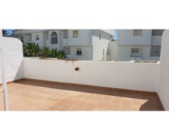 Apartamentos de 1 y 2 dormitorios en urbanización privada con piscina y jardines