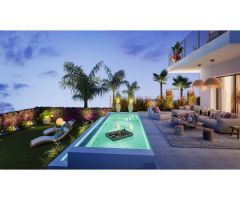 Villas adosadas de lujo de 3 y 4 dormitorios en urbanización privada con